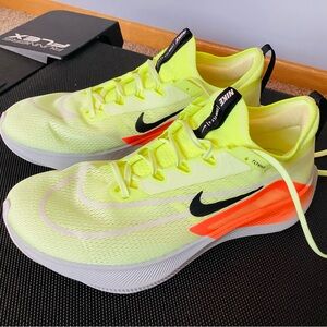 Nike Zoom Fly 4 Men 9.5